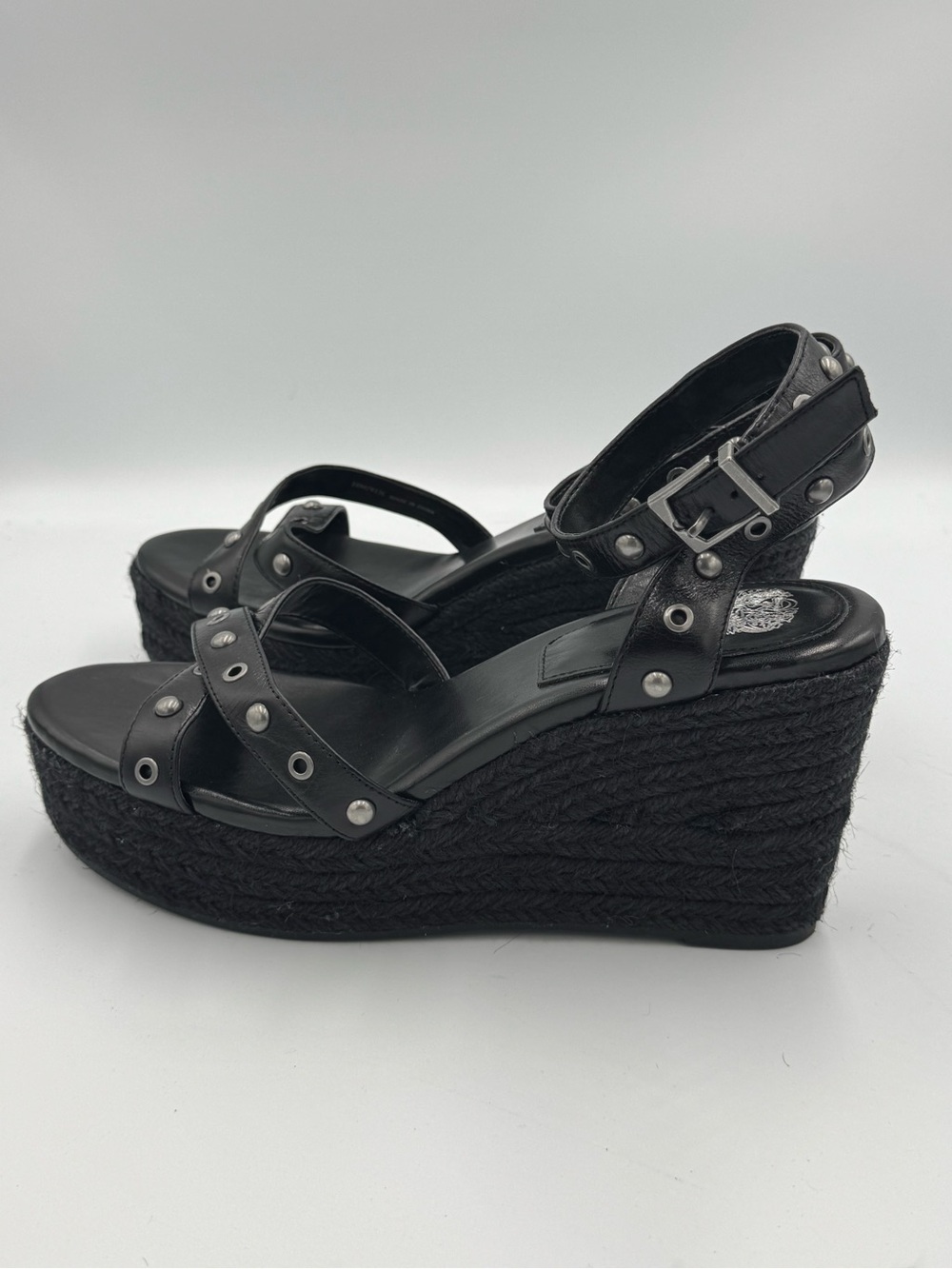 Vince Camuto Peegella Black Leather Studded Espadrille Wedge Sandals 10